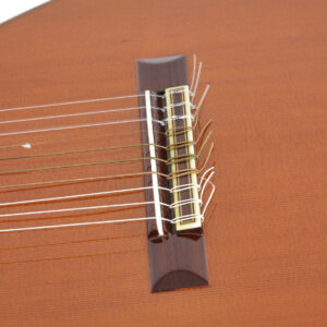 Lot 704 - vente 1140 - GUITARE "J. RAMIREZ" 1988 10 cordes… - 2025-08-09T16:00 16 1049693076 6
