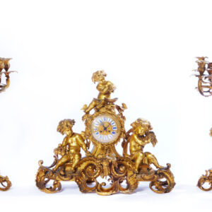 Lot 636 - vente 1141 - IMPORTANTE GARNITURE DE CHEMINEE… - 2025-08-09T14:30