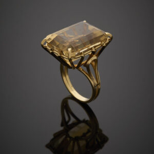 Lot 8 - vente 1142 - BAGUE en fils d'or jaune… - 2025-08-08T10:00 4 1167716289 2
