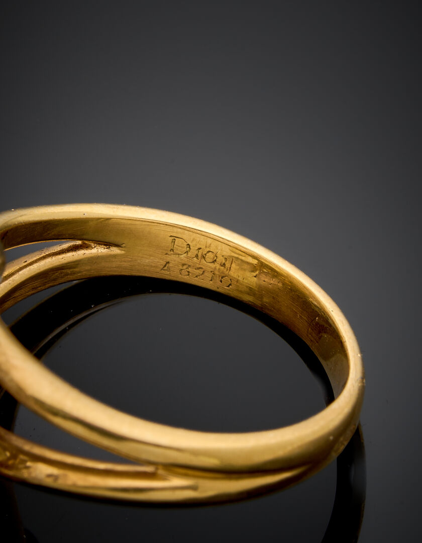 Lot 581 - vente 1142 - DIOR… - 2025-08-08T10:00 4 Lot 581 - vente 1142 - DIOR… - 2025-08-08T10:00 – Image 4