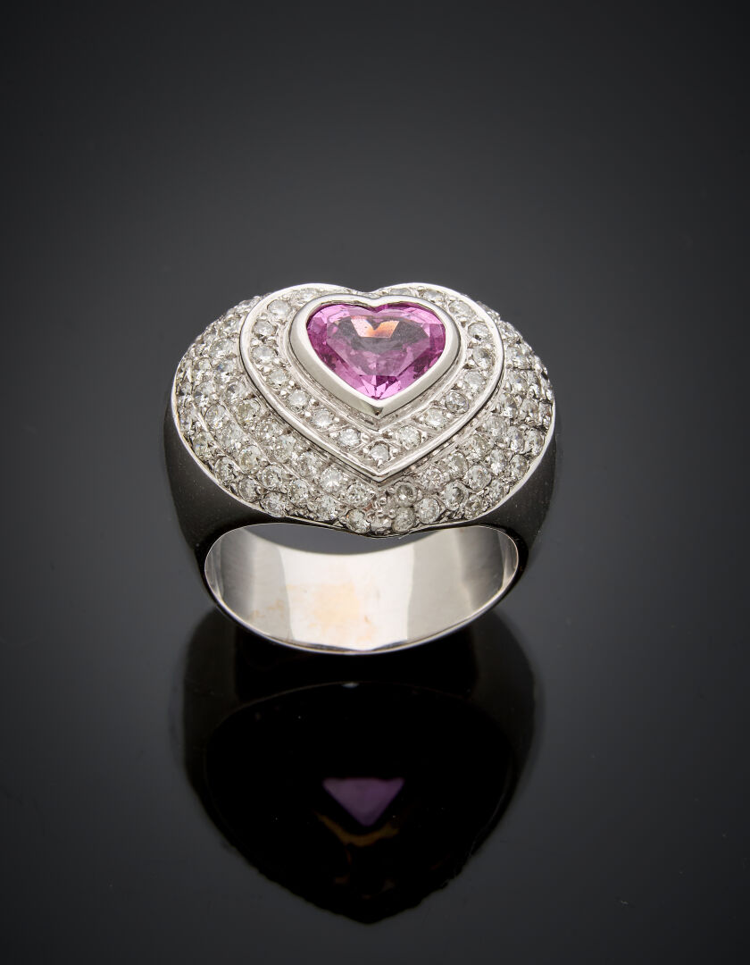 Lot 546 - vente 1142 - Important BAGUE "cœur" en or… - 2025-08-08T10:00 2 Lot 546 - vente 1142 - Important BAGUE "cœur" en or… - 2025-08-08T10:00 – Image 2