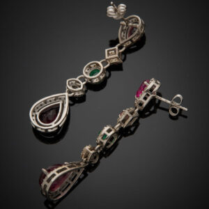Lot 508 - vente 1142 - Paire de PENDANTS d'OREILLES en… - 2025-08-08T10:00 3 990071093 2