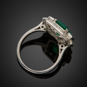 Lot 501 - vente 1142 - BAGUE géométrique en platine (950‰)… - 2025-08-08T10:00 5 1505949656 3