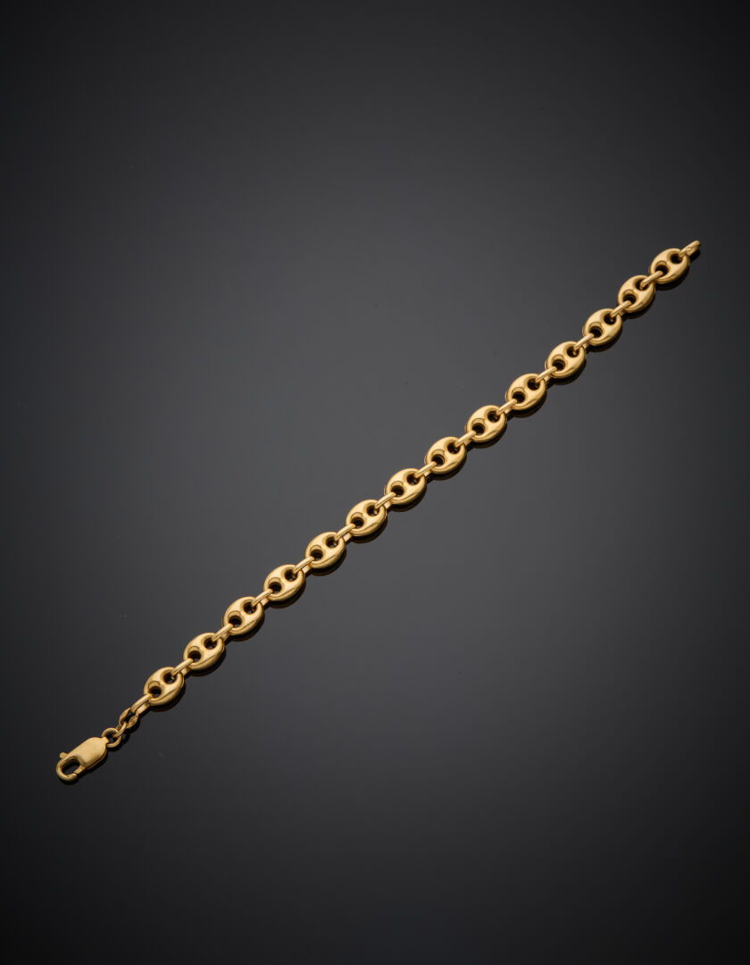 Lot 296 - vente 1142 - BRACELET "grain de café" en… - 2025-08-08T10:00 1 Lot 296 - vente 1142 - BRACELET "grain de café" en… - 2025-08-08T10:00
