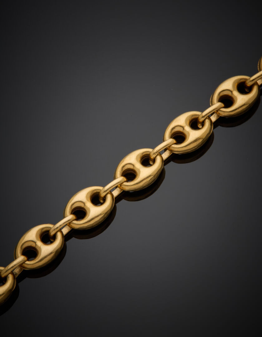 Lot 296 - vente 1142 - BRACELET "grain de café" en… - 2025-08-08T10:00 2 Lot 296 - vente 1142 - BRACELET "grain de café" en… - 2025-08-08T10:00 – Image 2