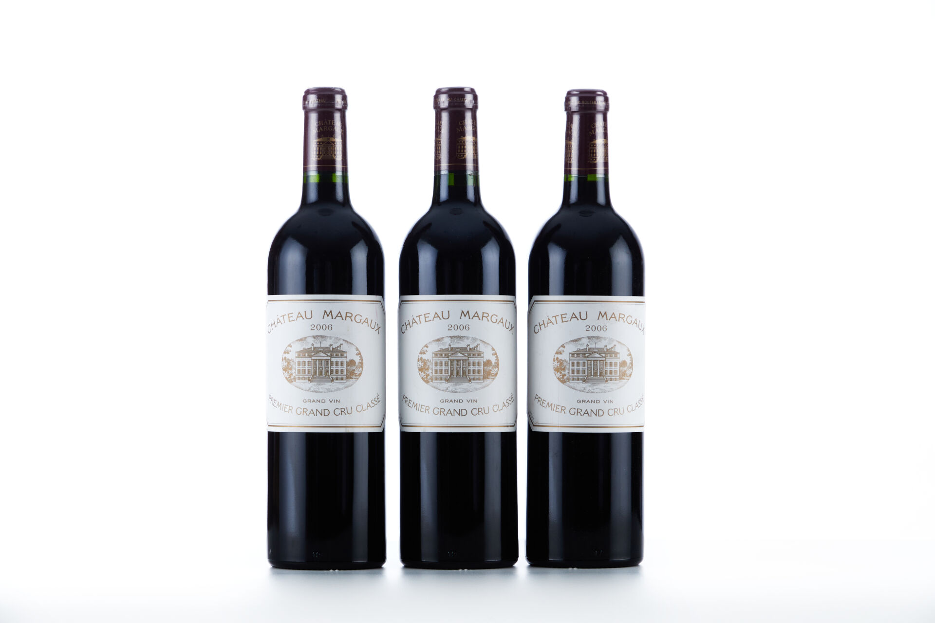 Lot 1010 - vente 1143 - 3 Bouteilles CHÂTEAU MARGAUX - 2006… - 2025-08-10T14:30 1 Lot 1010 - vente 1143 - 3 Bouteilles CHÂTEAU MARGAUX - 2006… - 2025-08-10T14:30