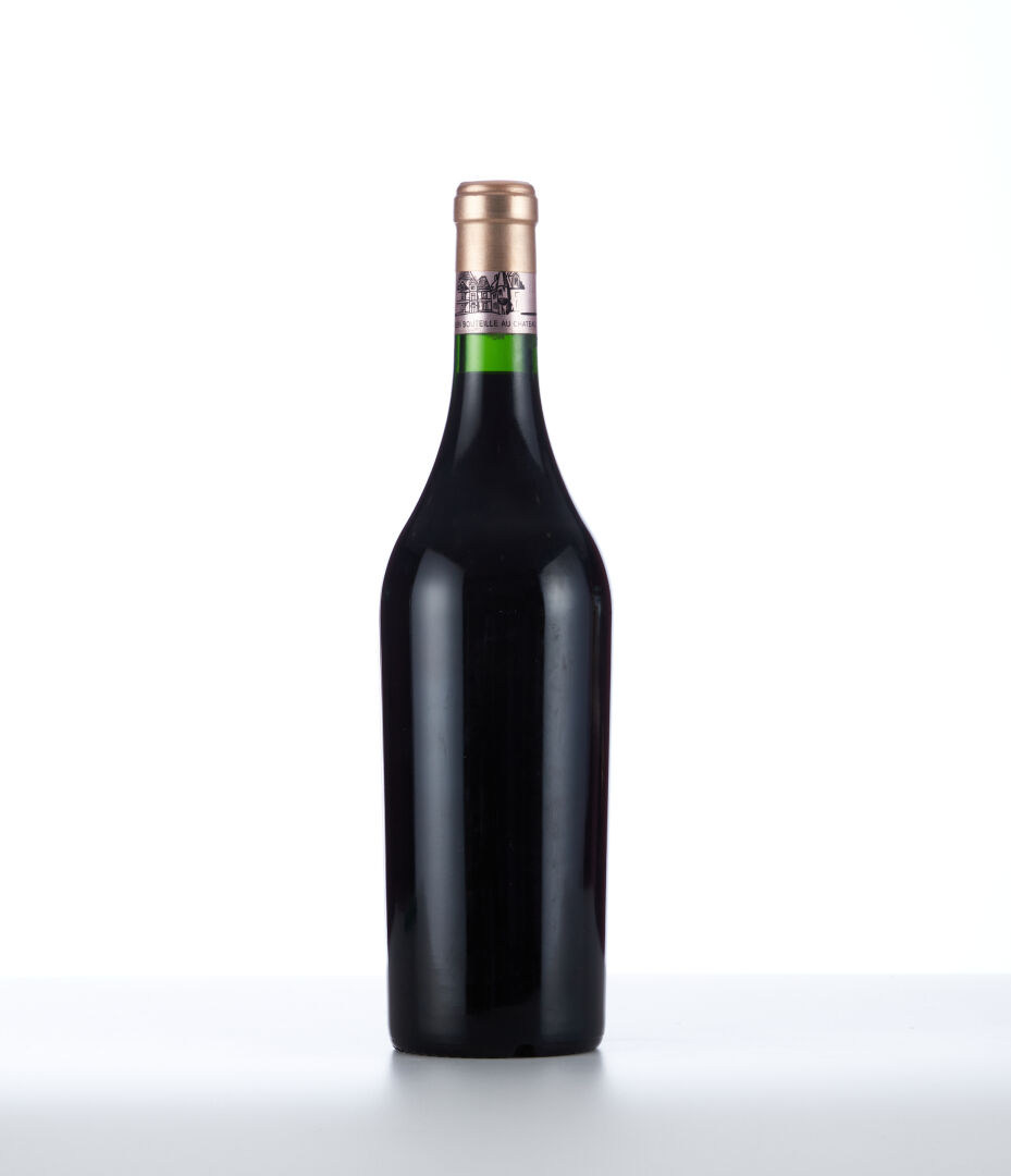 Lot 1199 - vente 1143 - 1 Bouteille CHÂTEAU HAUT-BRION - 2000… - 2025-08-10T14:30 2 Lot 1199 - vente 1143 - 1 Bouteille CHÂTEAU HAUT-BRION - 2000… - 2025-08-10T14:30 – Image 2