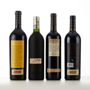 Lot 1211 - vente 1143 - ENSEMBLE DE 4 BOUTEILLES comprenant:… - 2025-08-10T14:30 3 309065890 1