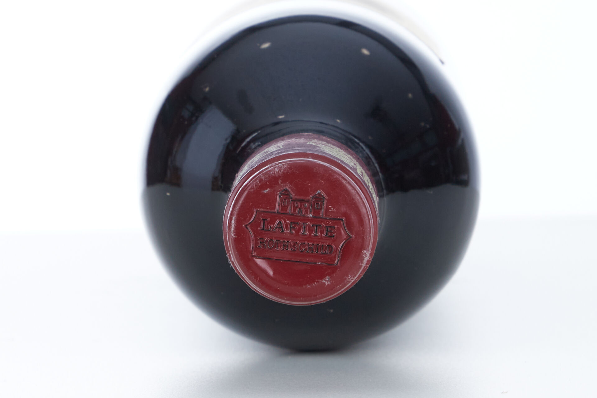 Lot 1108 - vente 1143 - 1 Bouteille CHÂTEAU LAFITE ROTHSCHILD - 1986… - 2025-08-10T14:30 2 Lot 1108 - vente 1143 - 1 Bouteille CHÂTEAU LAFITE ROTHSCHILD - 1986… - 2025-08-10T14:30 – Image 2