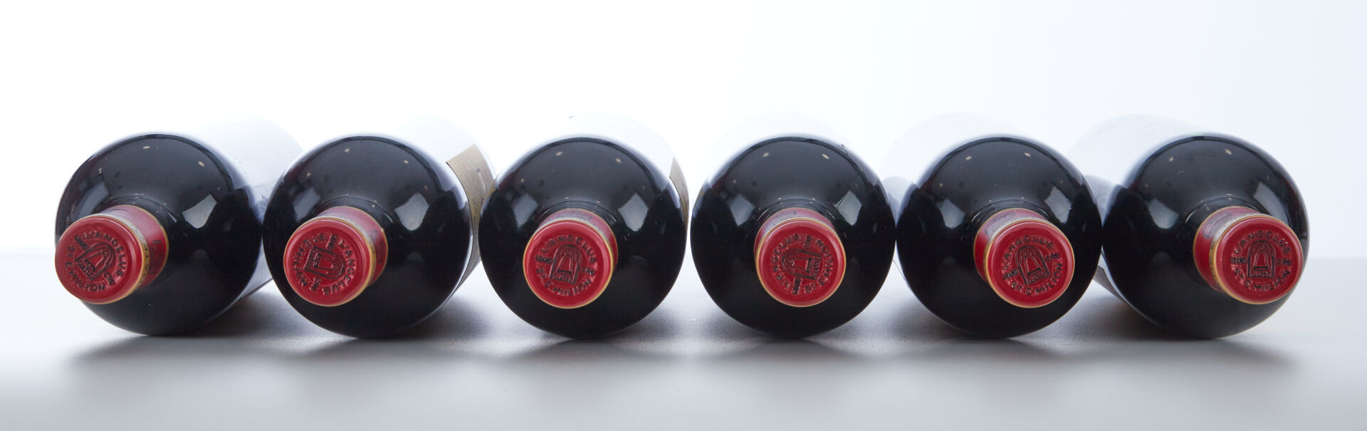 Lot 1238 - vente 1143 - 6 Bouteilles CHÂTEAU ANGELUS - 1992… - 2025-08-10T14:30 2 Lot 1238 - vente 1143 - 6 Bouteilles CHÂTEAU ANGELUS - 1992… - 2025-08-10T14:30 – Image 2