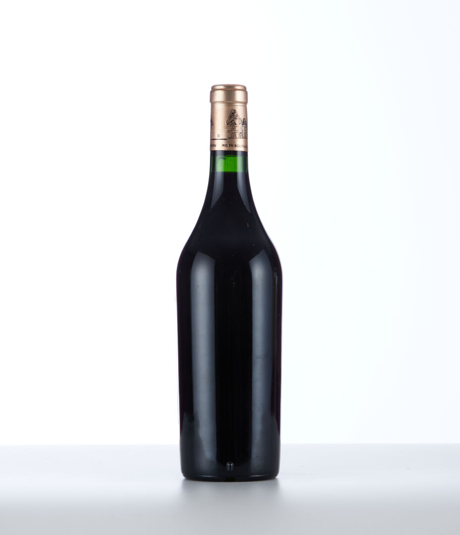 Lot 1224 - vente 1143 - 1 Bouteille CHÂTEAU HAUT-BRION - 1990… - 2025-08-10T14:30 2 Lot 1224 - vente 1143 - 1 Bouteille CHÂTEAU HAUT-BRION - 1990… - 2025-08-10T14:30 – Image 2