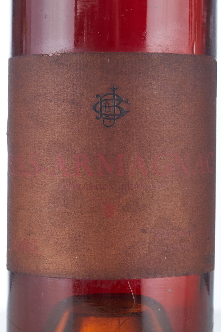 Lot 1038 - vente 1143 - 1 Bouteille BAS-ARMAGNAC - 1881… - 2025-08-10T14:30 2 Lot 1038 - vente 1143 - 1 Bouteille BAS-ARMAGNAC - 1881… - 2025-08-10T14:30 – Image 2