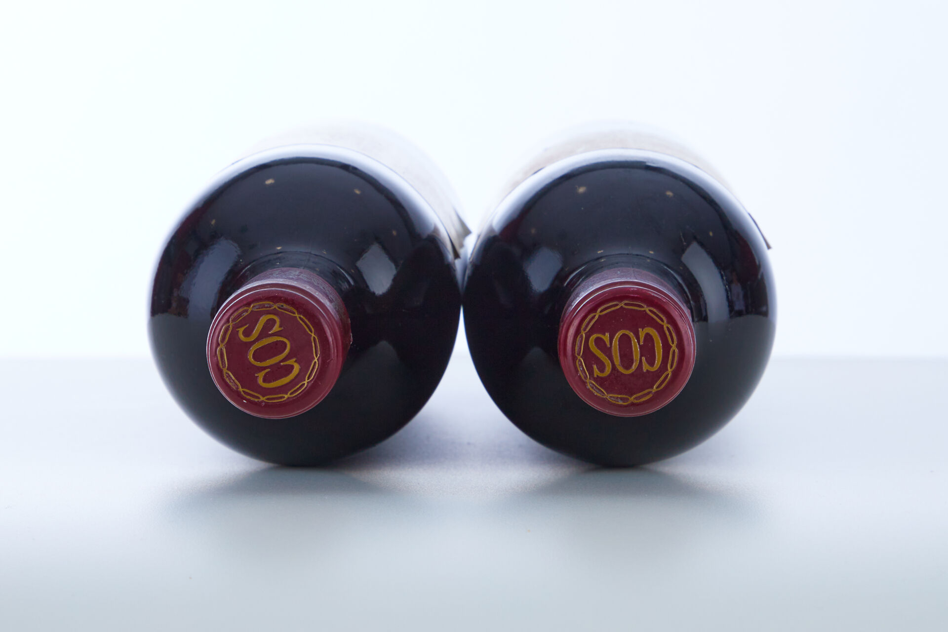 Lot 1106 - vente 1143 - 2 Bouteilles CHÂTEAU COS D'ESTOURNEL - 1982… - 2025-08-10T14:30 2 Lot 1106 - vente 1143 - 2 Bouteilles CHÂTEAU COS D'ESTOURNEL - 1982… - 2025-08-10T14:30 – Image 2