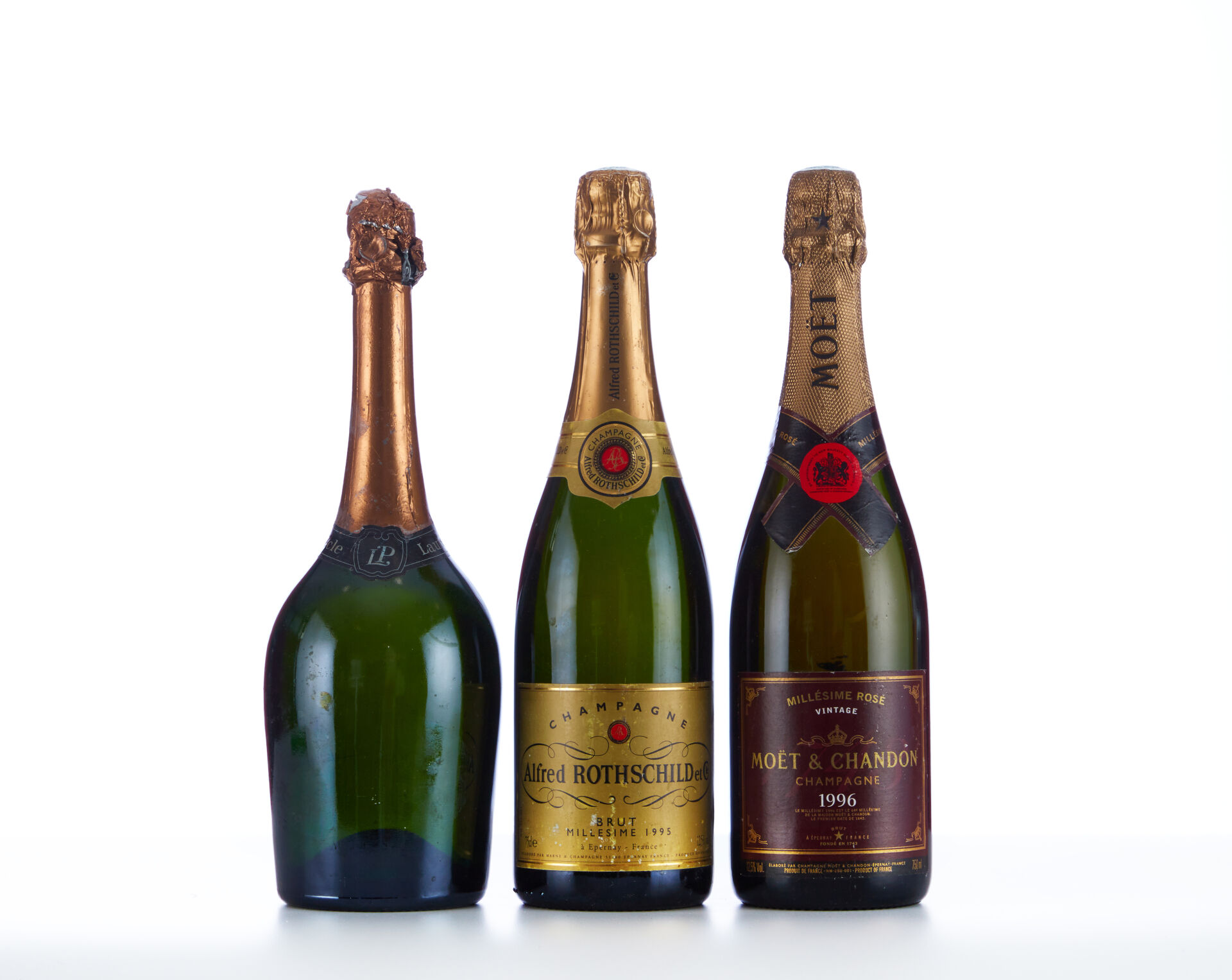Lot 1372 - vente 1143 - ENSEMBLE DE 3 BOUTEILLES comprenant:… - 2025-08-10T14:30 1 Lot 1372 - vente 1143 - ENSEMBLE DE 3 BOUTEILLES comprenant:… - 2025-08-10T14:30
