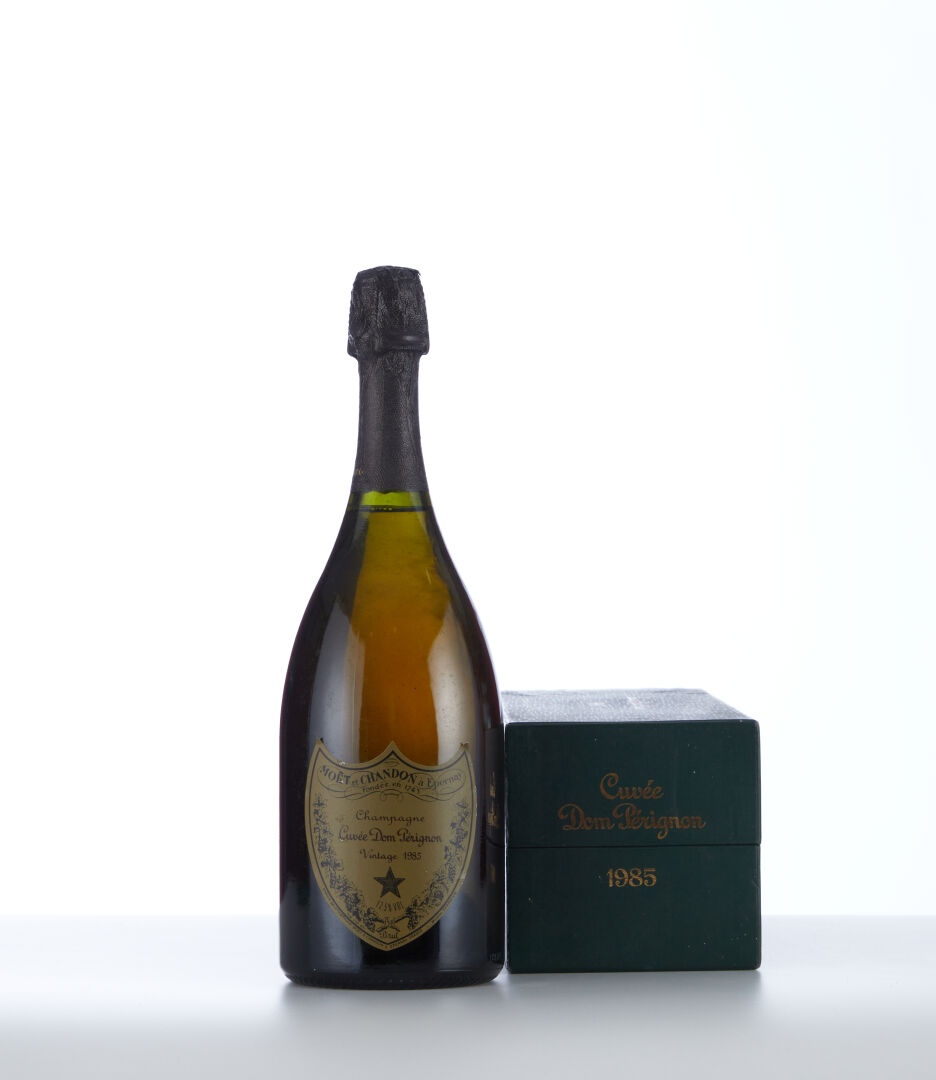Lot 1387 - vente 1143 - 1 Bouteille CHAMPAGNE BRUT "DOM PERIGNON" - 1985… - 2025-08-10T14:30 1 Lot 1387 - vente 1143 - 1 Bouteille CHAMPAGNE BRUT "DOM PERIGNON" - 1985… - 2025-08-10T14:30