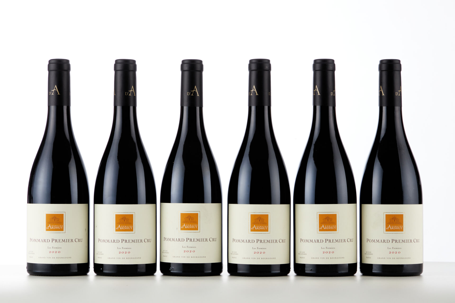 Lot 1135 - vente 1143 - 6 Bouteilles POMMARD LES FREMIERS (1° Cru) - 2020… - 2025-08-10T14:30 1 Lot 1135 - vente 1143 - 6 Bouteilles POMMARD LES FREMIERS (1° Cru) - 2020… - 2025-08-10T14:30