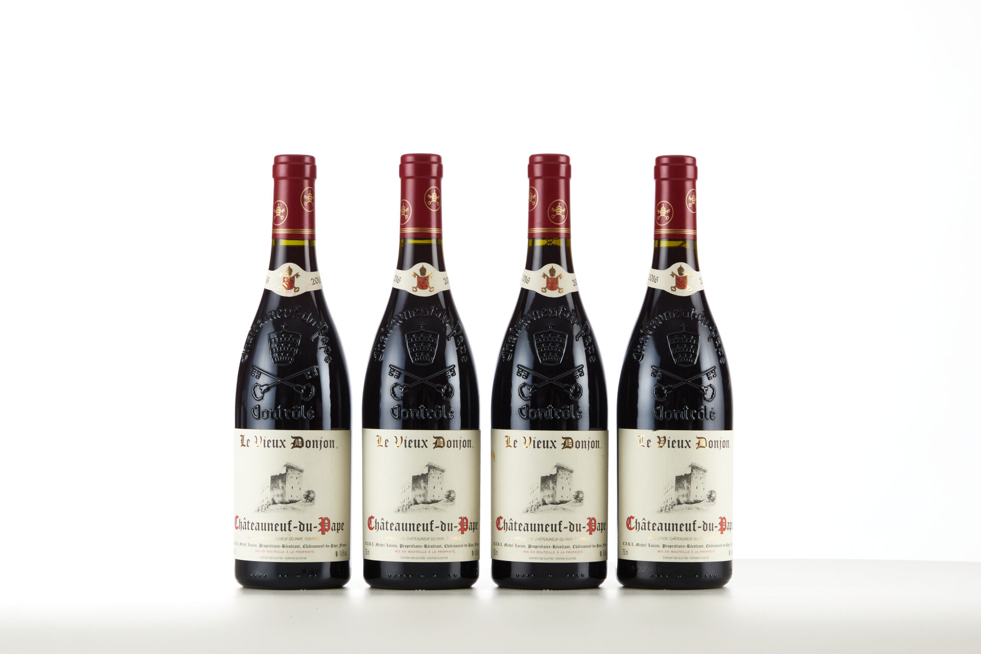 Lot 1249 - vente 1143 - 4 Bouteilles CHÂTEAUNEUF-DU-PAPE Rouge - 2016… - 2025-08-10T14:30 1 Lot 1249 - vente 1143 - 4 Bouteilles CHÂTEAUNEUF-DU-PAPE Rouge - 2016… - 2025-08-10T14:30
