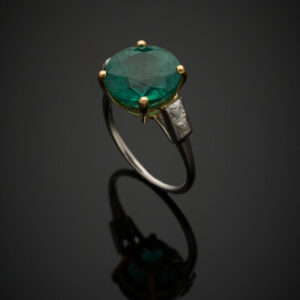 Alternative view of Lot 135 - vente 1242 - BAGUE en platine (950‰) et… - 2026-04-22T14:30