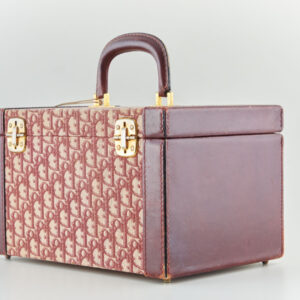 Lot 16 - vente 1318 - CHRISTIAN DIOR - VANITY… - 2026-07-22T20:00 10 1980791832 3