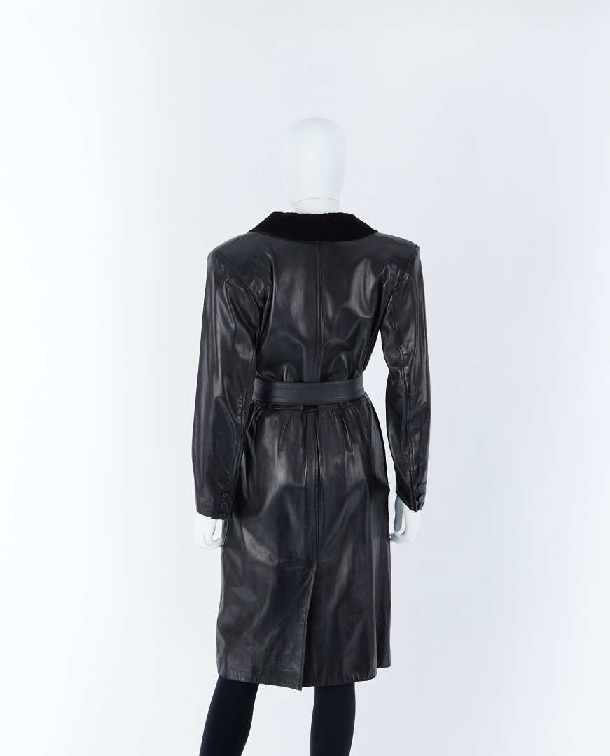 Lot 86 - vente 1318 - SAINT LAURENT RIVE GAUCHE - MANTEAU… - 2026-07-22T20:00 3 Lot 86 - vente 1318 - SAINT LAURENT RIVE GAUCHE - MANTEAU… - 2026-07-22T20:00 – Image 3