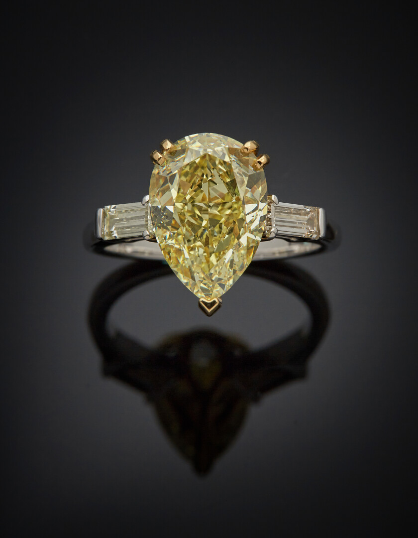 Lot 789 - vente 595 - BAGUE en or gris (750‰)… - 2021-08-08T10:00 1 Lot 789 - vente 595 - BAGUE en or gris (750‰)… - 2021-08-08T10:00