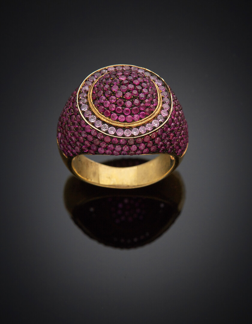 Lot 662 - vente 595 - BAGUE circulaire en vermeil et… - 2021-08-08T10:00 1 Lot 662 - vente 595 - BAGUE circulaire en vermeil et… - 2021-08-08T10:00