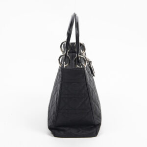 Lot 959 - vente 676 - VENTE DE PRESTIGE : MODE VINTAGE - 2021-08-08T20:00 12 396883266 4