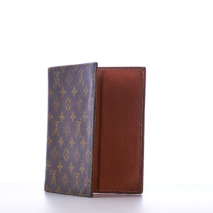 Lot 863 - vente 676 - VENTE DE PRESTIGE : MODE VINTAGE - 2021-08-08T20:00