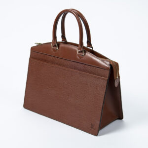 Alternative view of Lot 1055 - vente 676 - VENTE DE PRESTIGE : MODE VINTAGE - 2021-08-08T20:00
