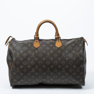 Lot 1010 - vente 676 - VENTE DE PRESTIGE : MODE VINTAGE - 2021-08-08T20:00