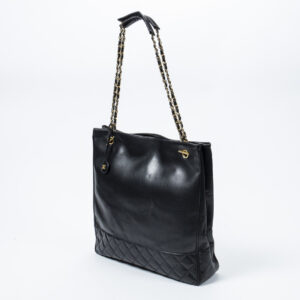 Alternative view of Lot 931 - vente 676 - VENTE DE PRESTIGE : MODE VINTAGE - 2021-08-08T20:00