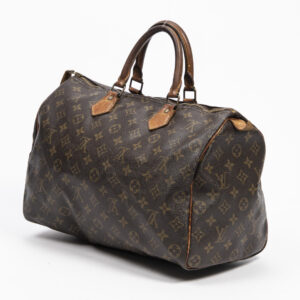 Alternative view of Lot 1039 - vente 676 - VENTE DE PRESTIGE : MODE VINTAGE - 2021-08-08T20:00