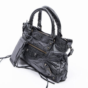 Alternative view of Lot 909 - vente 676 - VENTE DE PRESTIGE : MODE VINTAGE - 2021-08-08T20:00