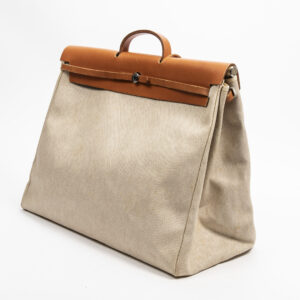 Alternative view of Lot 986 - vente 676 - VENTE DE PRESTIGE : MODE VINTAGE - 2021-08-08T20:00