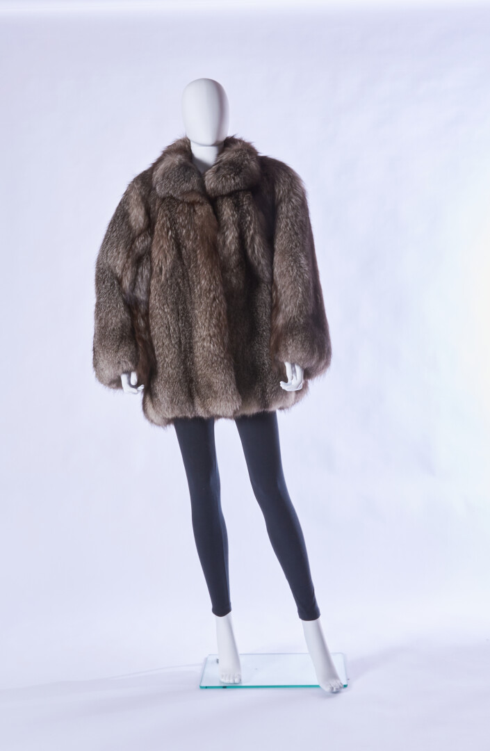 Lot 819 - vente 676 - VENTE DE PRESTIGE : MODE VINTAGE - 2021-08-08T20:00 1 Lot 819 - vente 676 - VENTE DE PRESTIGE : MODE VINTAGE - 2021-08-08T20:00