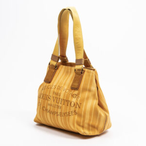 Alternative view of Lot 1052 - vente 676 - VENTE DE PRESTIGE : MODE VINTAGE - 2021-08-08T20:00