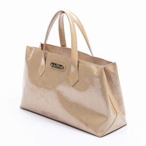 Alternative view of Lot 1051 - vente 676 - VENTE DE PRESTIGE : MODE VINTAGE - 2021-08-08T20:00