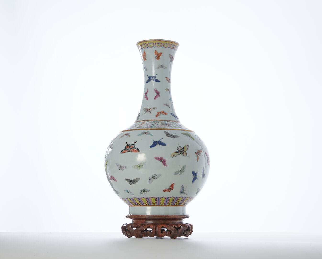 Lot 1054 - vente 859 - Vente du Palais - Arts Classiques - 2023-08-06T19:30 2 Lot 1054 - vente 859 - Vente du Palais - Arts Classiques - 2023-08-06T19:30 – Image 2
