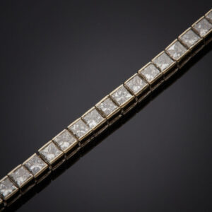 Alternative view of Lot 631 - vente 969 - Ventes du Palais - Bijoux & Montres - 2024-08-10T10:00